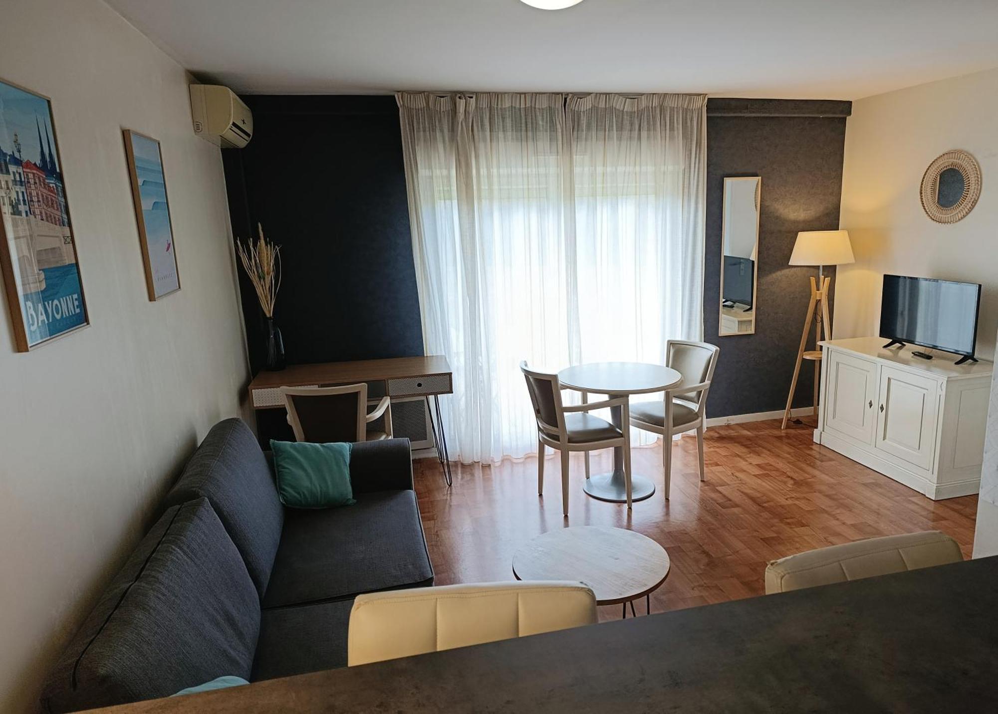 Residence Carouge Appart Hotel Бретіньї-сюр-Орж Екстер'єр фото